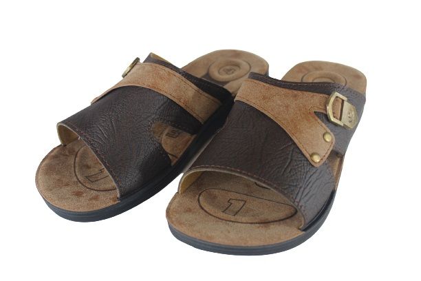 Kahverengi Sert Taban Banyo Bahçe Terliği GT1YMM-10803