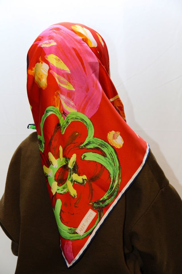 Alcan Avm AKER Kırmızı Desenli Eşarp 9692580128886